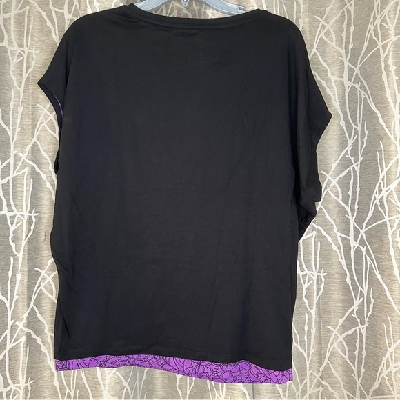 Disneyland Disney Hocus Pocus witches Halloween Jack (Moon) women’s top new nwt - Picture 2 of 2
